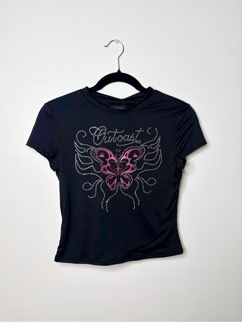 Outcast Man Eater Tee Baby Rhinestone Graphic Crop - Picture 2 of 7